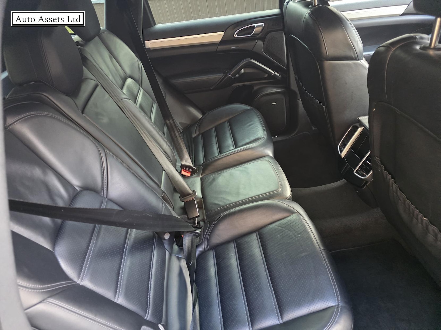 Used Porsche Cayenne 2014 for sale - 77079397: Photo 19