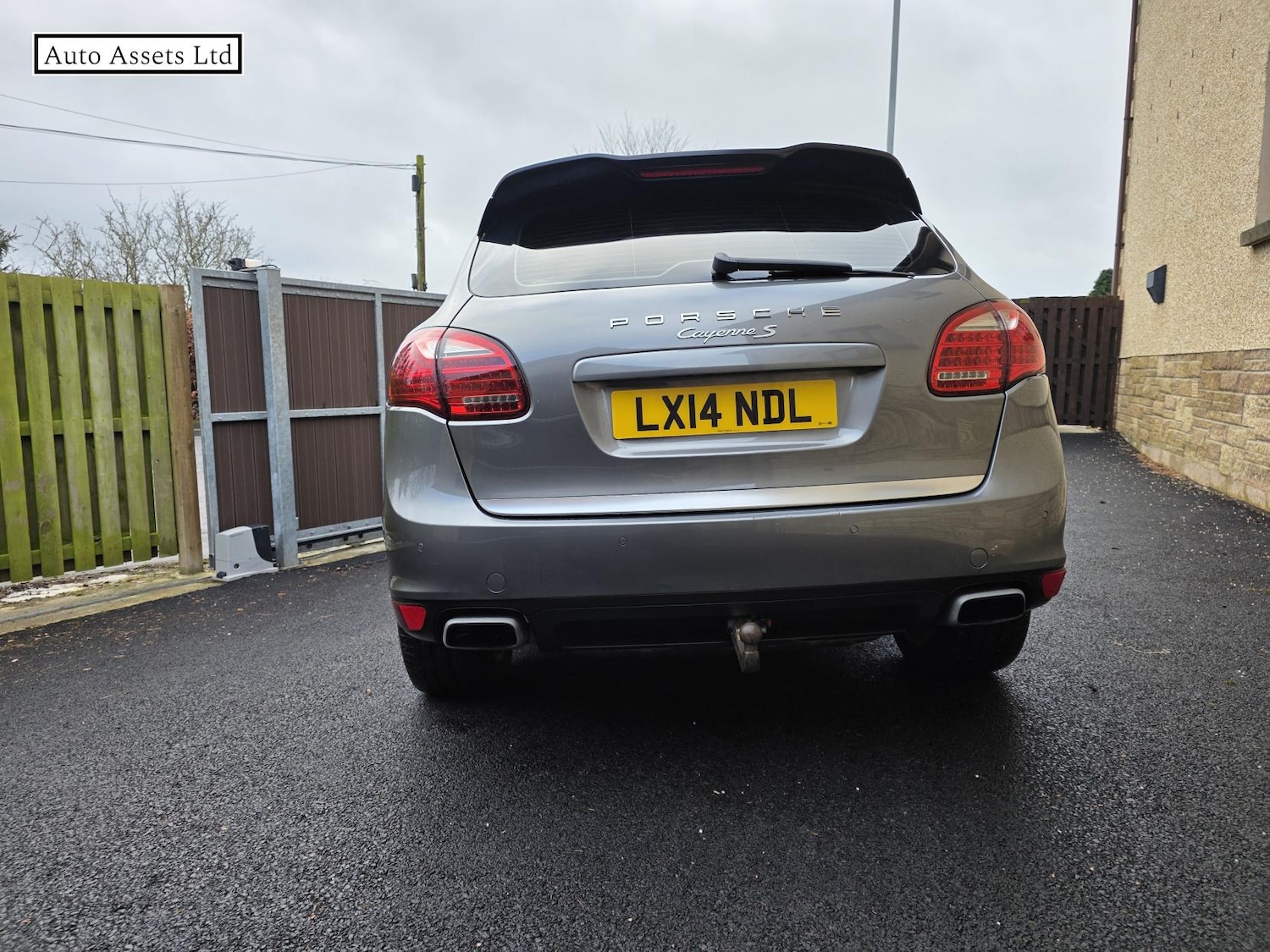 Used Porsche Cayenne 2014 for sale - 77079397: Photo 3