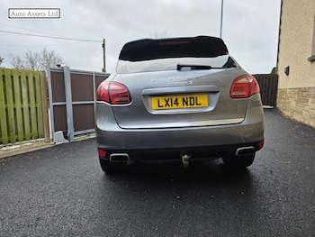 Used Porsche Cayenne 2014 for sale - 77079397: Photo