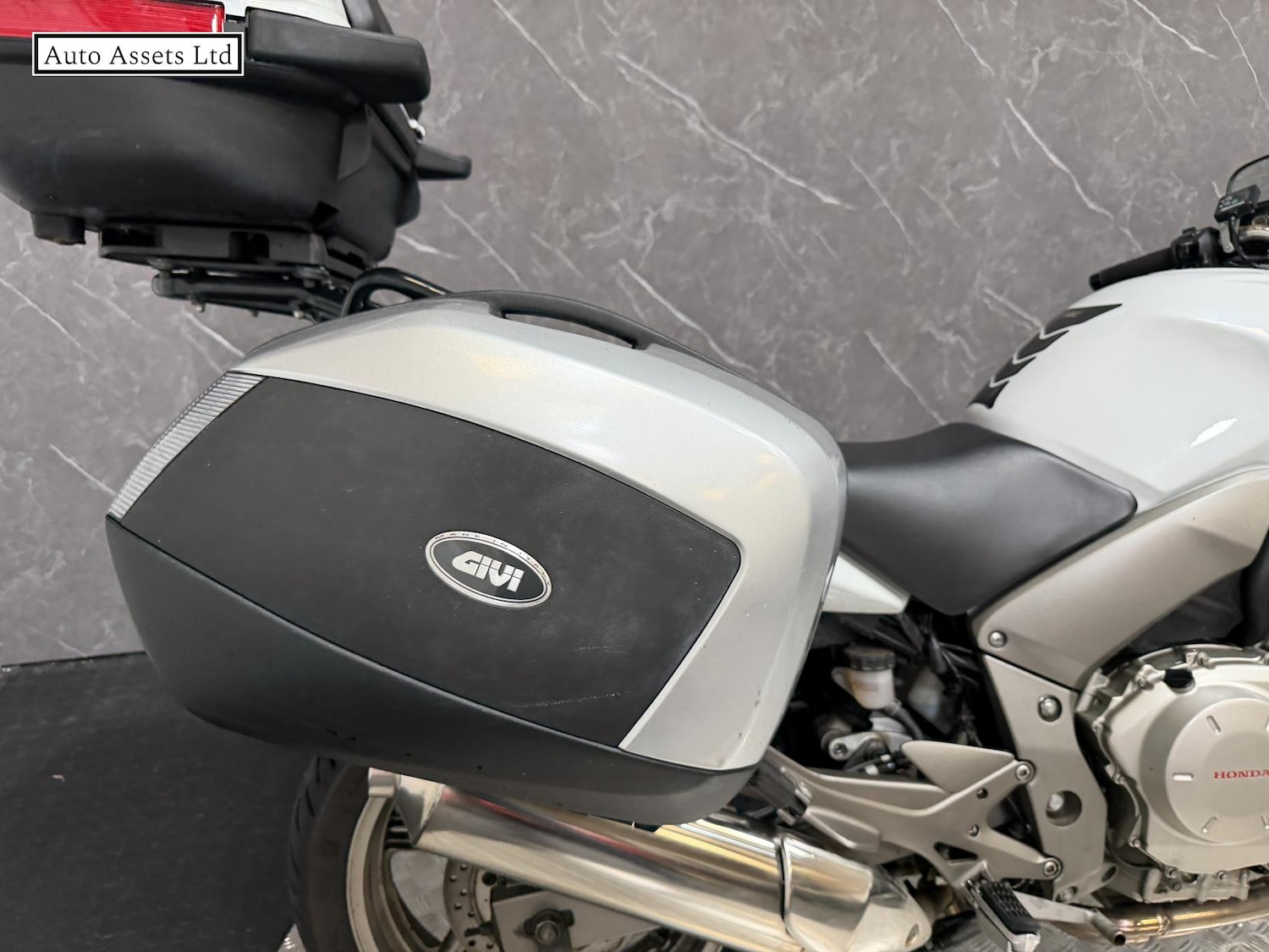 Used Honda CBF 2009 for sale - 78660232: Photo 5