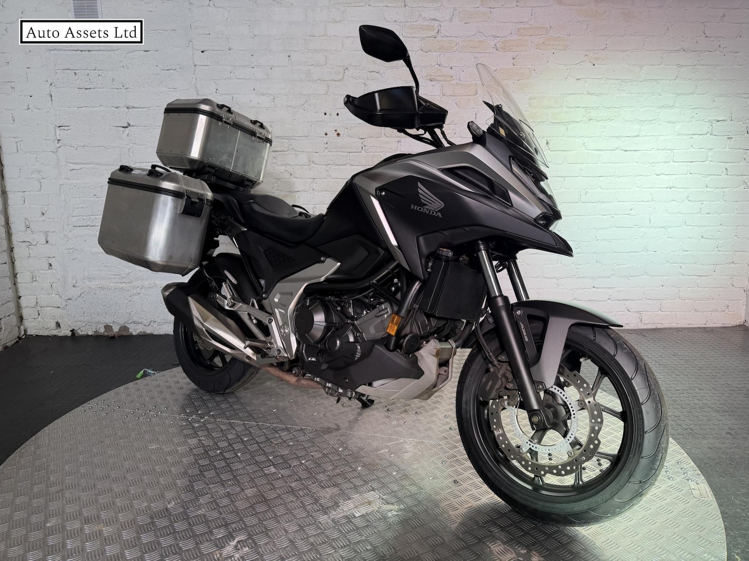 Used Honda NC750X 2021 for sale - 78109622: Photo 2