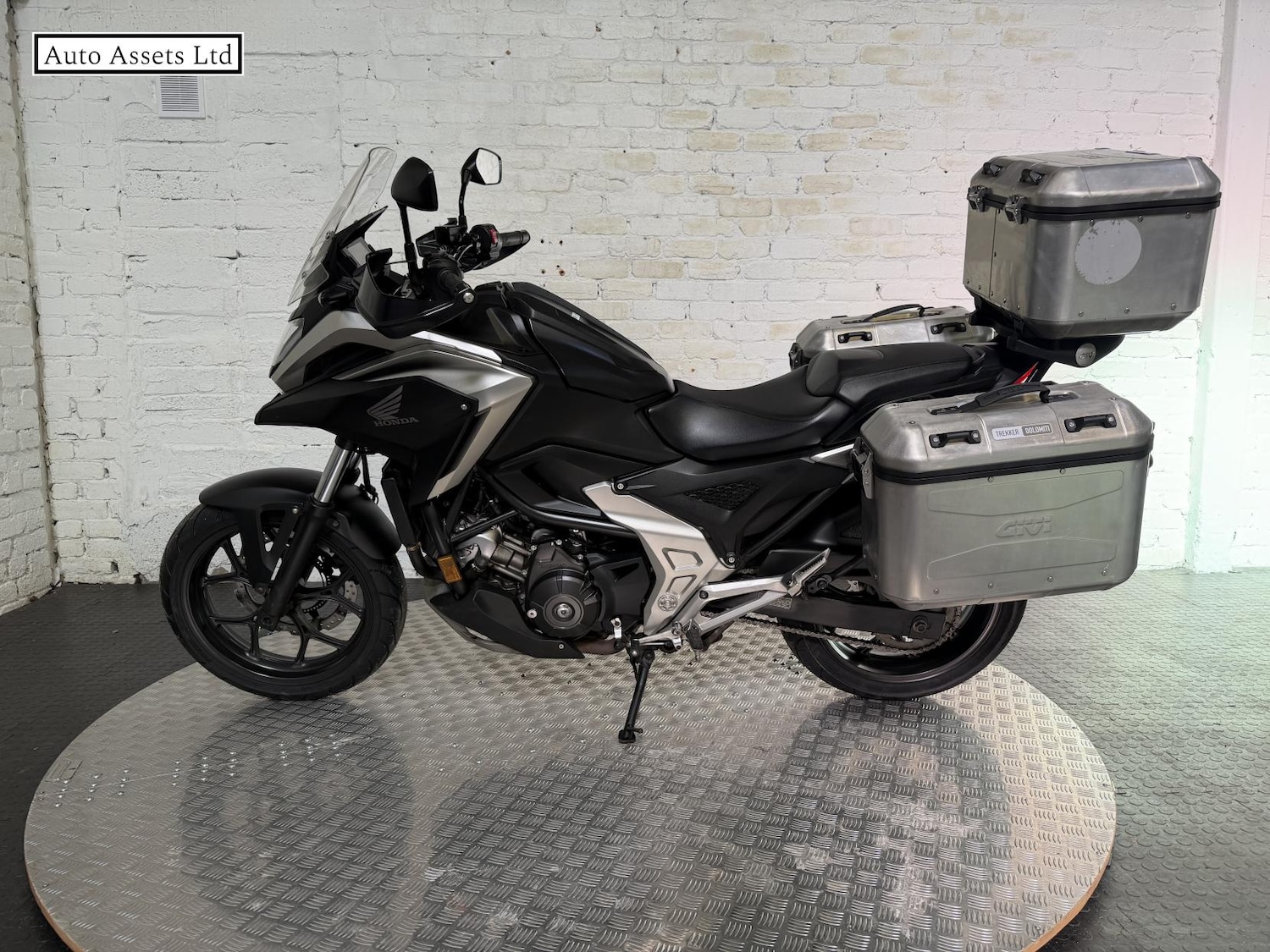 Used Honda NC750X 2021 for sale - 78109622: Photo 4