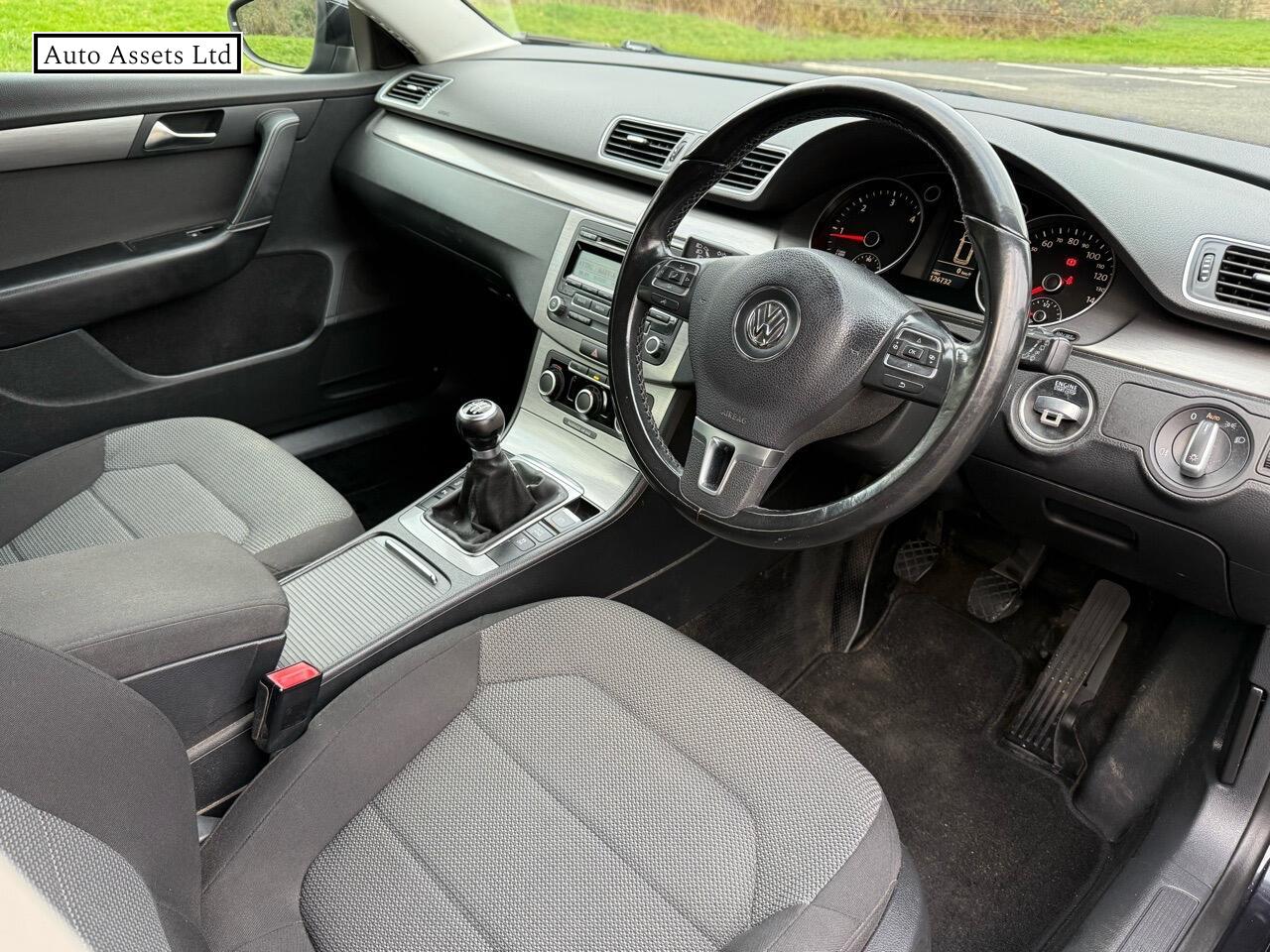 Used Volkswagen Passat 2011 for sale - 77137860: Photo 15