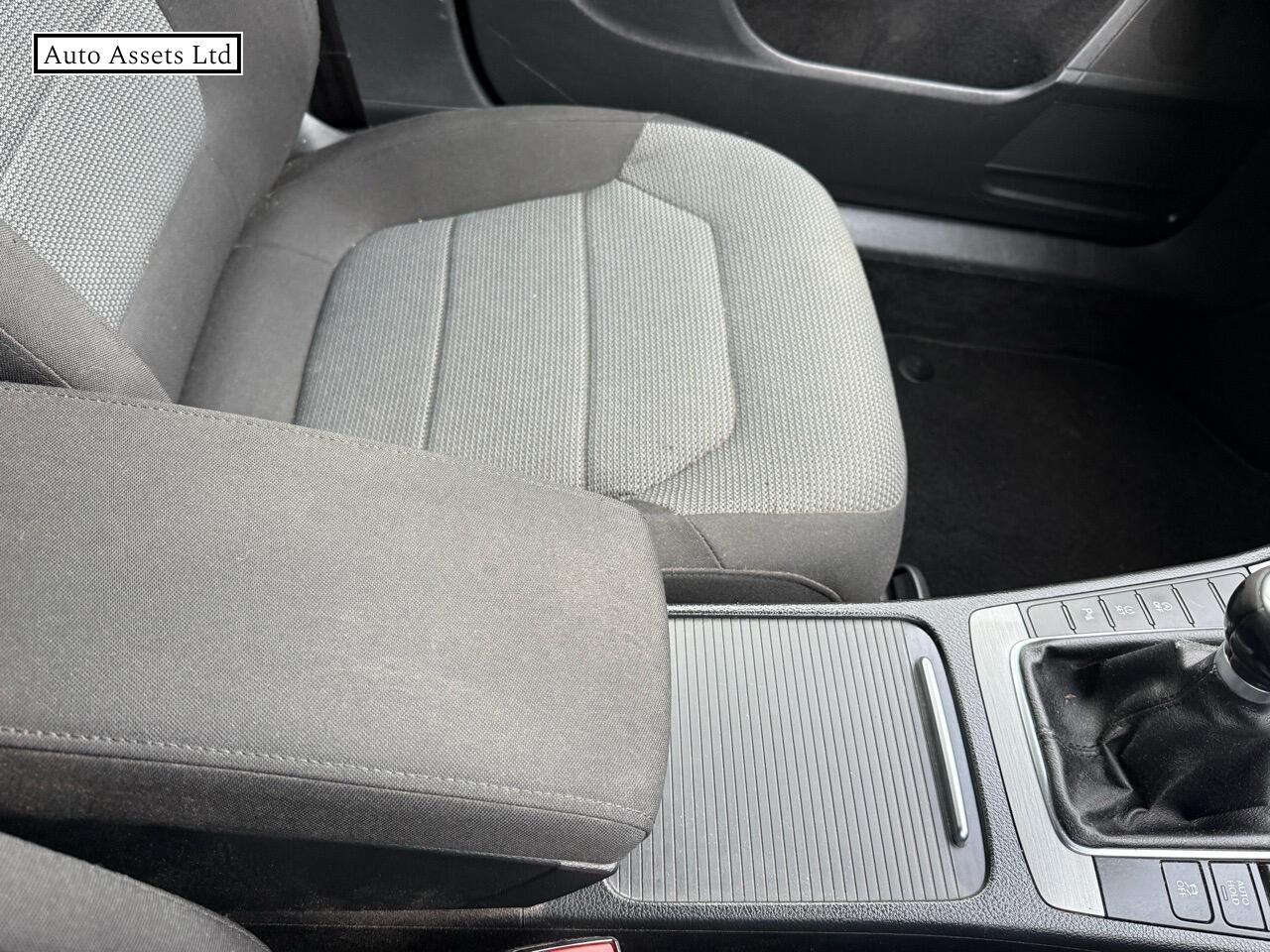 Used Volkswagen Passat 2011 for sale - 77137860: Photo 9