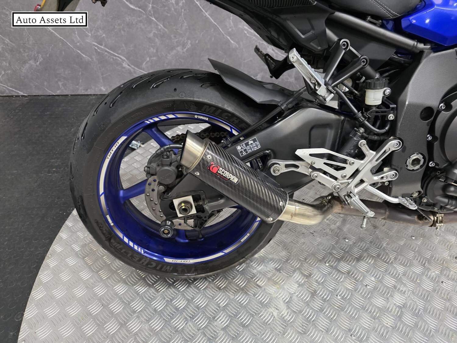 Used Yamaha MT-10 2016 for sale - 78897820: Photo 10
