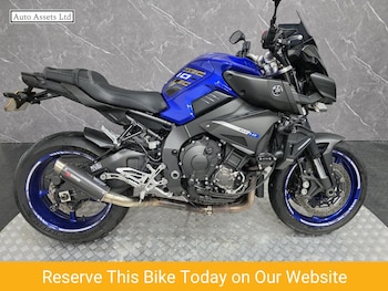 Used Yamaha MT-10 2016 for sale - bike-78897820: Photo