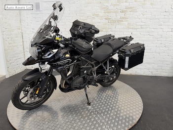 Used Triumph TIGER 2017 for sale - bike-78424365: Photo