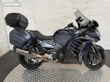 Used Kawasaki 1400GTR 2017 for sale - bike-77592386: Photo