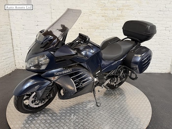 Used Kawasaki 1400GTR 2017 for sale - bike-77592386: Photo