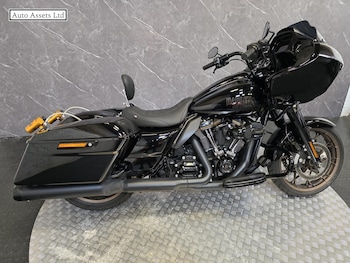 Used Harley-Davidson Touring 2023 for sale - bike-78656938: Photo