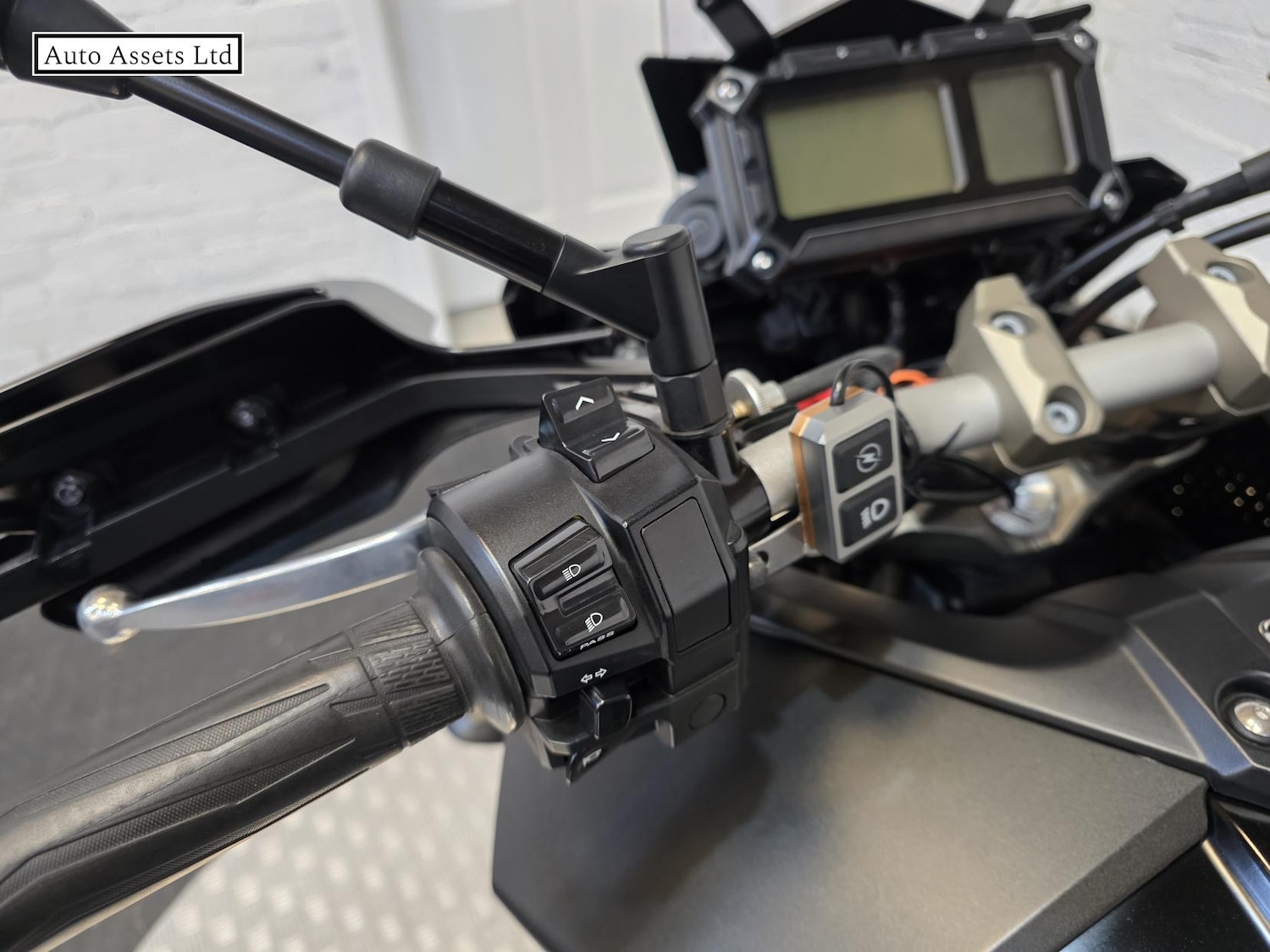 Used Yamaha MT-09 2017 for sale - 78424355: Photo 16