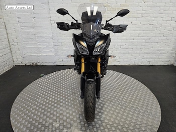 Used Yamaha MT-09 2017 for sale - bike-78424355: Photo