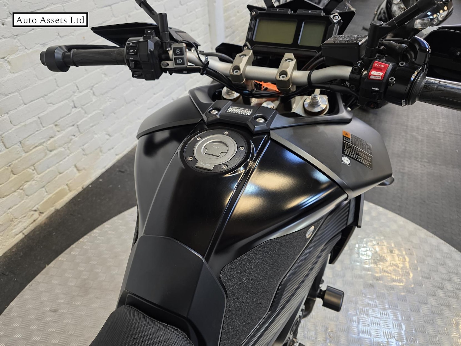 Used Yamaha MT-09 2017 for sale - 78424355: Photo 5