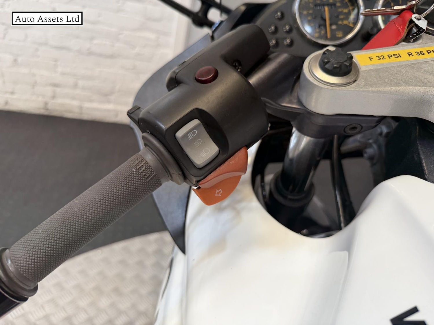 Used BMW R 1100 1998 for sale - 78862517: Photo 11