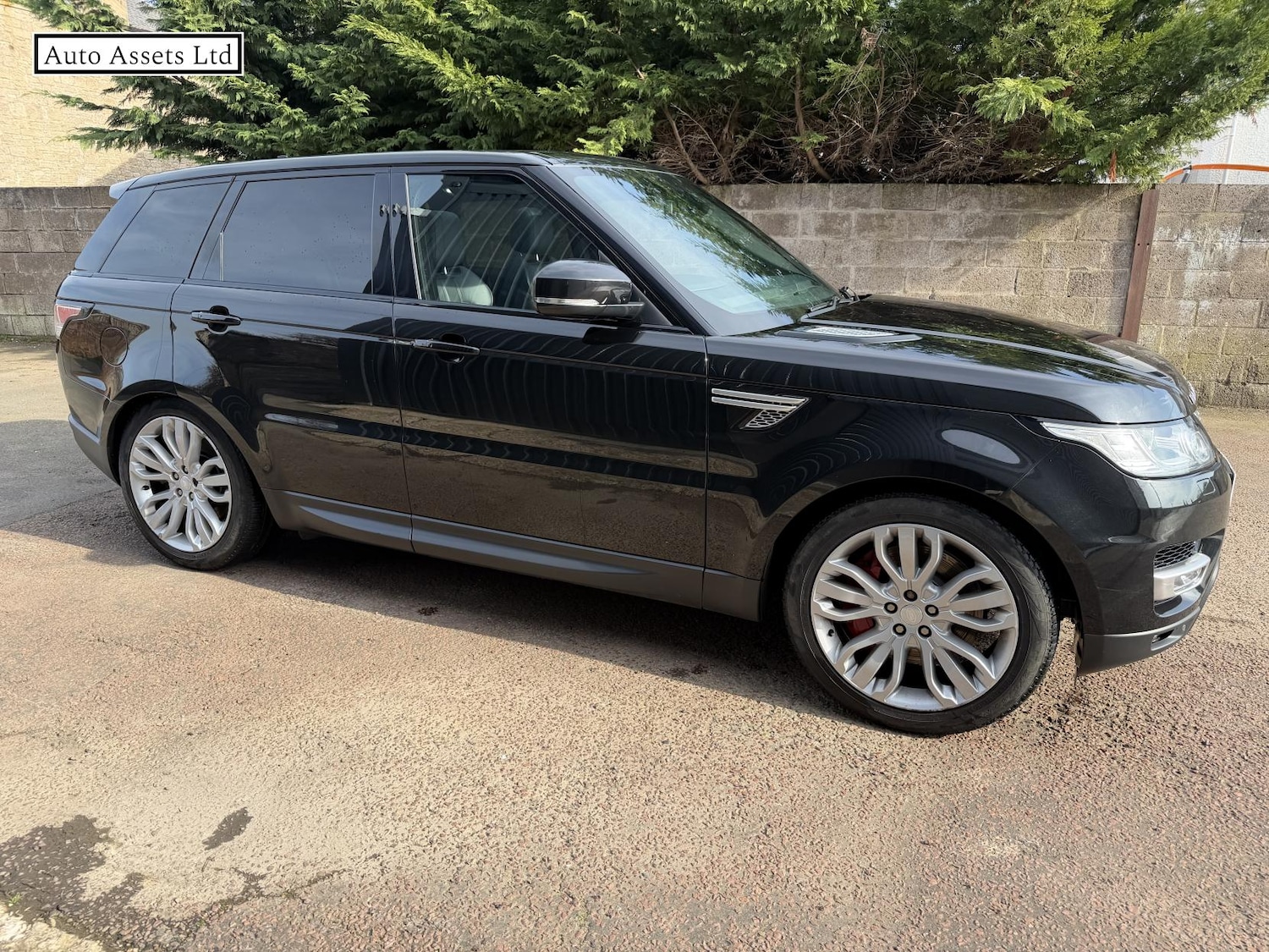 Used Land Rover Range Rover Sport 2016 for sale - 77975650: Photo 2