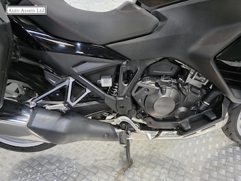 Used Honda NT1100 2022 for sale - bike-78095292: Photo