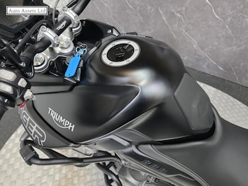 Used Triumph Tiger 800 2019 for sale - bike-78821196: Photo