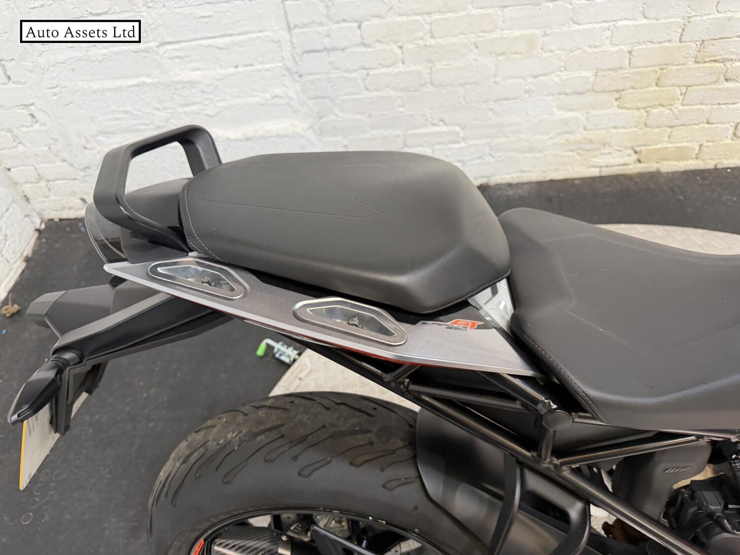 KTM 1290 Super Duke GT