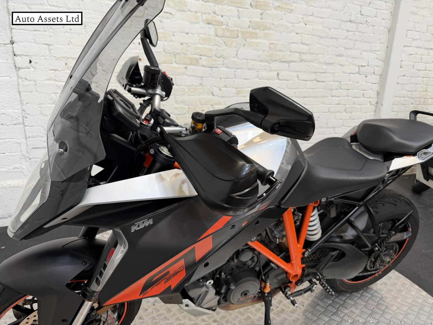 KTM 1290 Super Duke GT