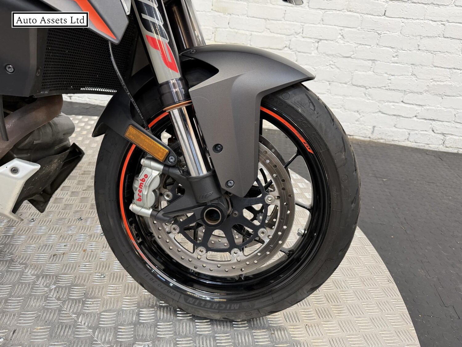 KTM 1290 Super Duke GT