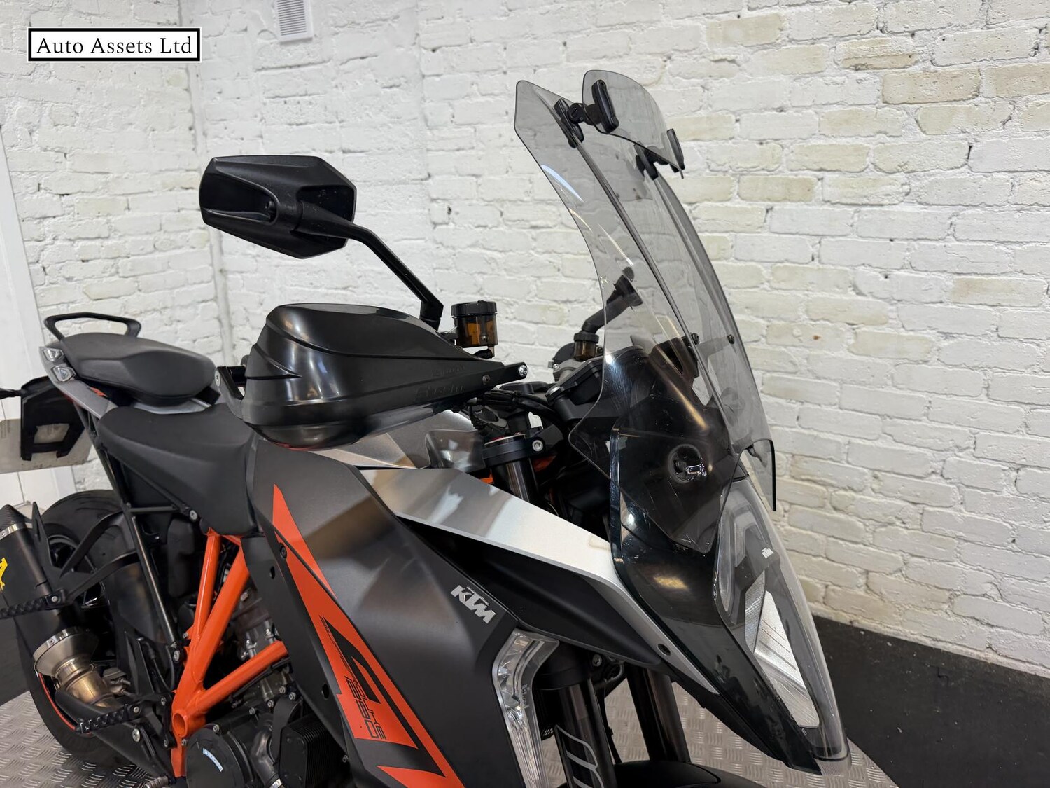 KTM 1290 Super Duke GT