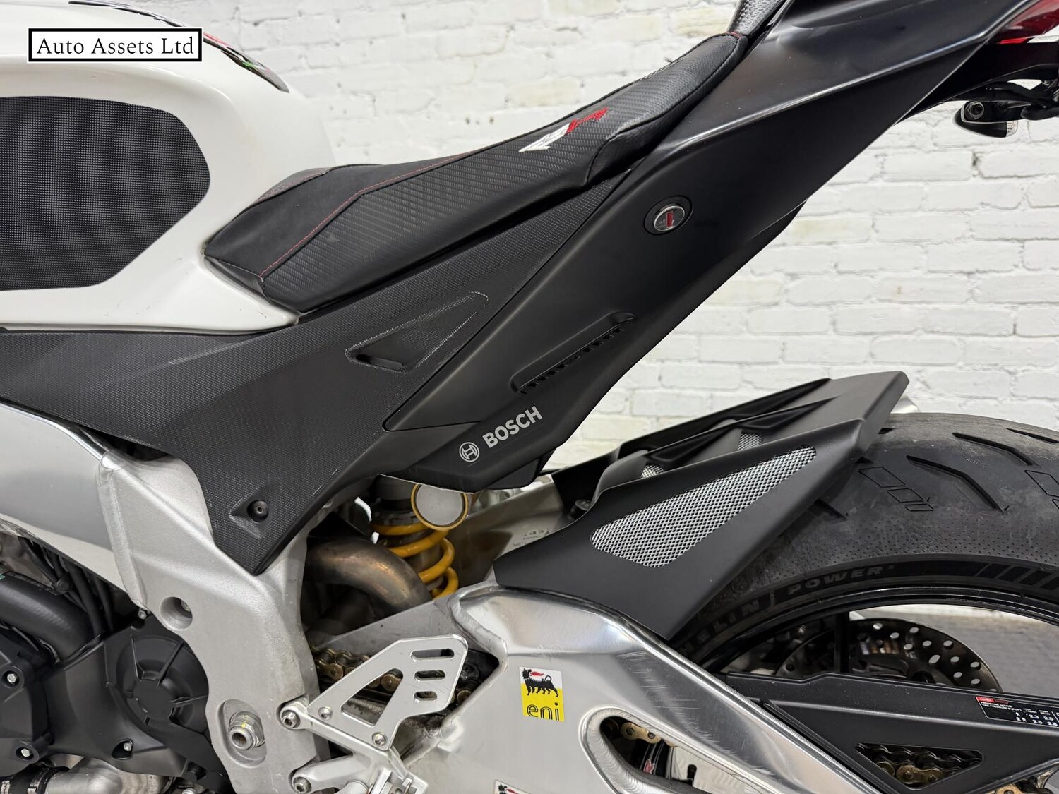 Aprilia Tuono 1000 V4