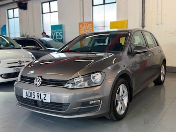 Used Volkswagen Golf 2015 for sale - 78736536: Photo