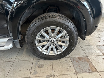 Used Mitsubishi L200 2017 for sale - 77556985: Photo