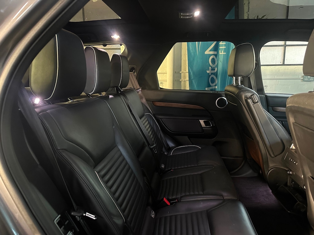 Used Land Rover Discovery 2018 for sale - 76847316: Photo 12