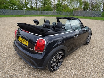 Used MINI Convertible 2022 for sale - 78344208: Photo