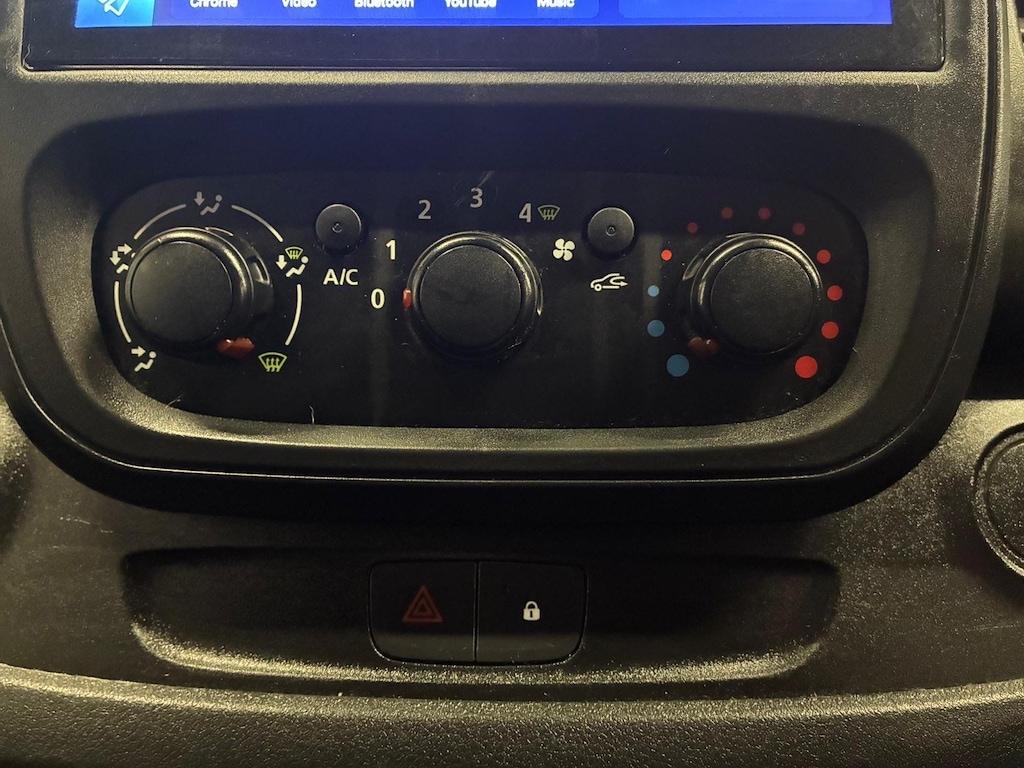 Used Vauxhall Vivaro 2015 for sale - 76534126: Photo 19