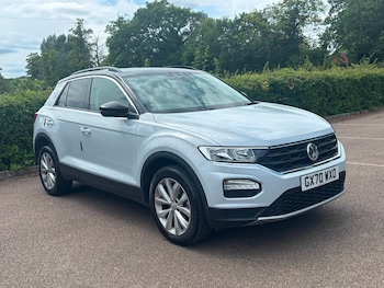 Used Volkswagen T-Roc 2020 for sale - 75571742: Photo