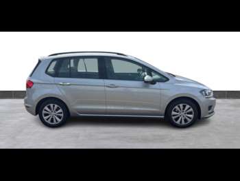 Used Volkswagen Golf SV 2017 for sale - 75164709: Photo