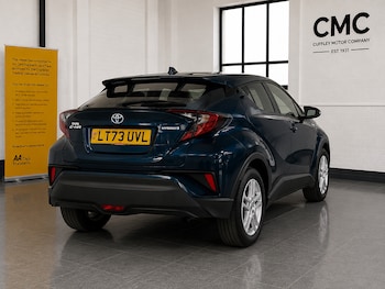 Used Toyota C-HR 2023 for sale - 79559957: Photo