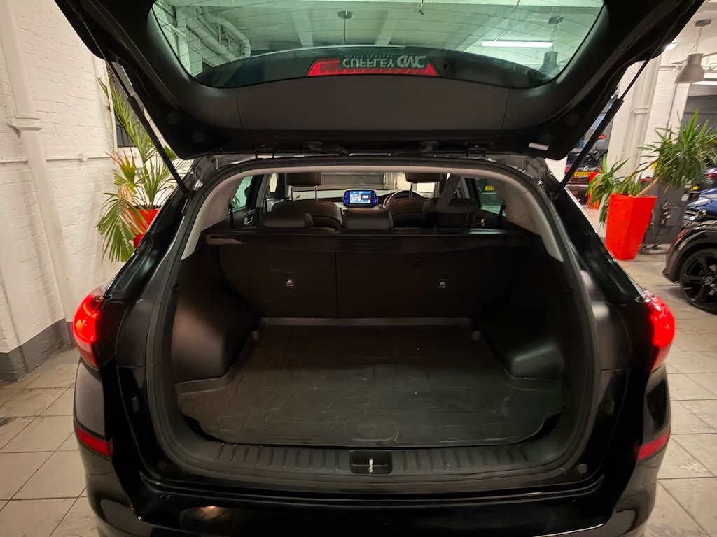 Used Hyundai TUCSON 2018 for sale - 76507841: Photo 8