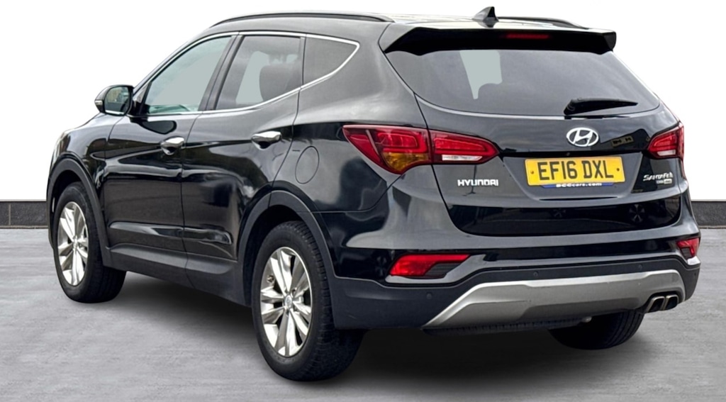 Used Hyundai Santa Fe 2016 for sale - 76948670: Photo 3