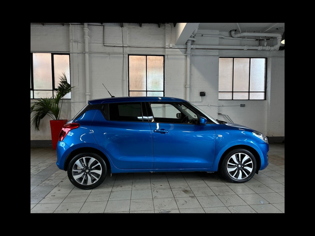 Used Suzuki Swift 2020 for sale - 77232417: Photo 4