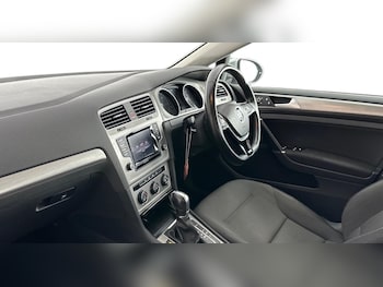 Used Volkswagen Golf 2015 for sale - 76191217: Photo 3