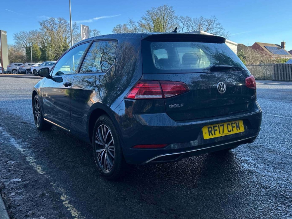 Used Volkswagen Golf 2017 for sale - 77232415: Photo 5