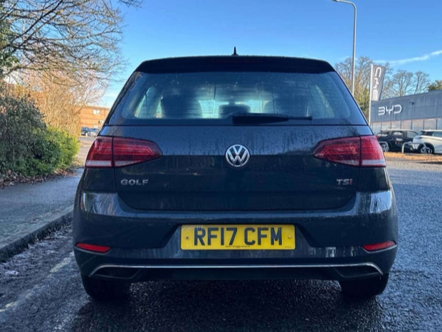 Used Volkswagen Golf 2017 for sale - 77232415: Photo 6