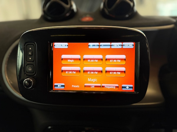 Used smart fortwo 2016 for sale - 76204058: Photo 13