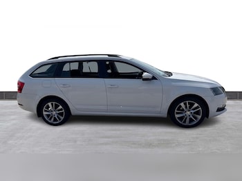 Used Skoda Octavia 2019 for sale - 75641392: Photo
