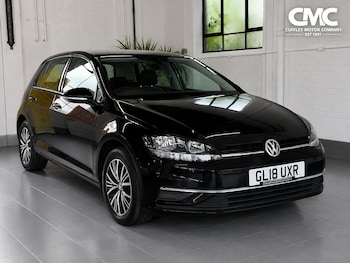 Used Volkswagen Golf 2018 for sale - 78885688: Photo
