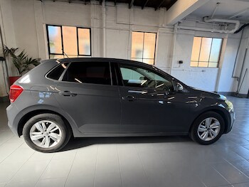 Used Volkswagen Polo 2018 for sale - 78406801: Photo
