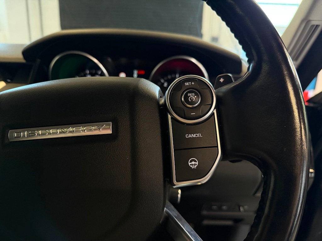 Used Land Rover Discovery 2017 for sale - 76361995: Photo 13