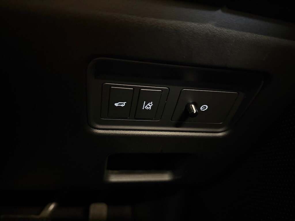 Used Land Rover Discovery 2017 for sale - 76361995: Photo 35