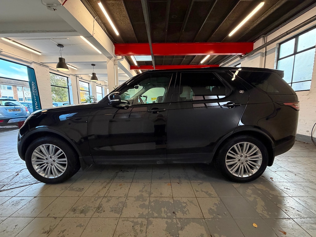 Used Land Rover Discovery 2017 for sale - 76361995: Photo 4