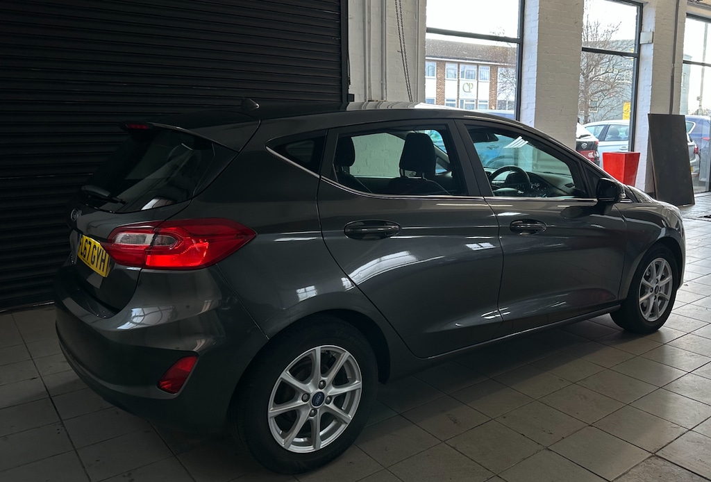 Used Ford Fiesta 2018 for sale - 77106201: Photo 5