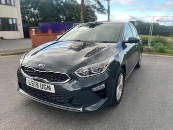 Used Kia Ceed 2019 for sale - 75815752: Photo