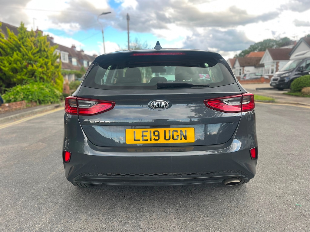 Used Kia Ceed 2019 for sale - 75815752: Photo 5